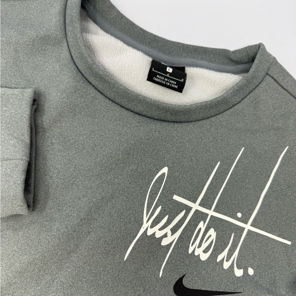 Nike Sweatshirt Women's Gray Therma Graphic Pullover Sz L